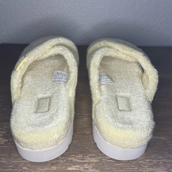 Ugg terry cross slides